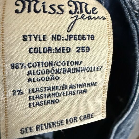 Miss Me Jeans Sz 31 Boot Bootcut Embellished Pocket Rhinestones Distressed 31x33 - Picture 9 of 9